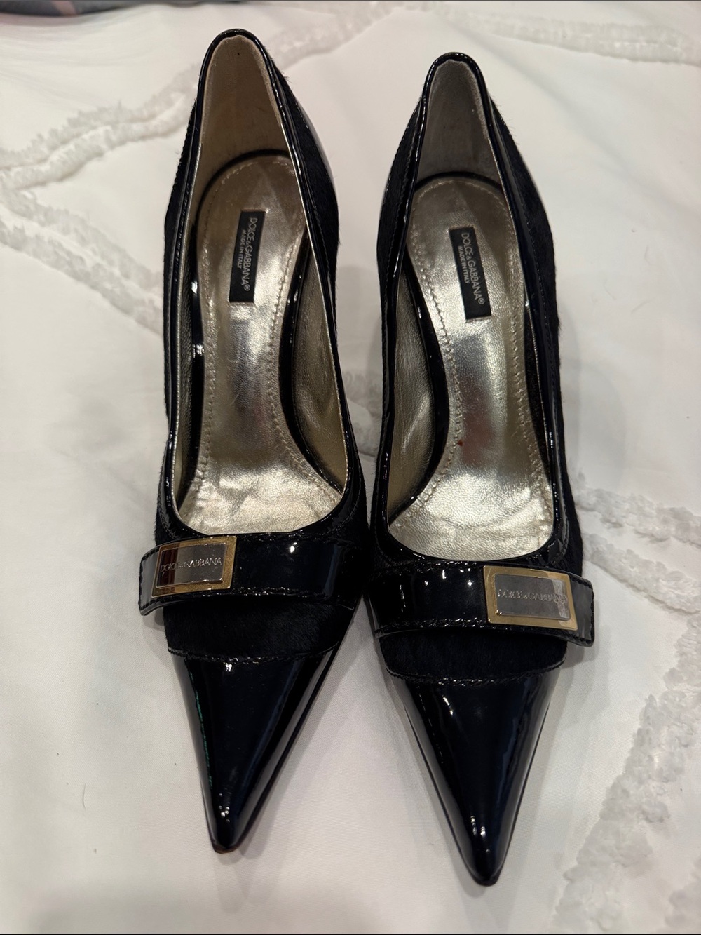 Dolce & Gabbana Black Patent Pointed Toe Pumps with Logo Plaque